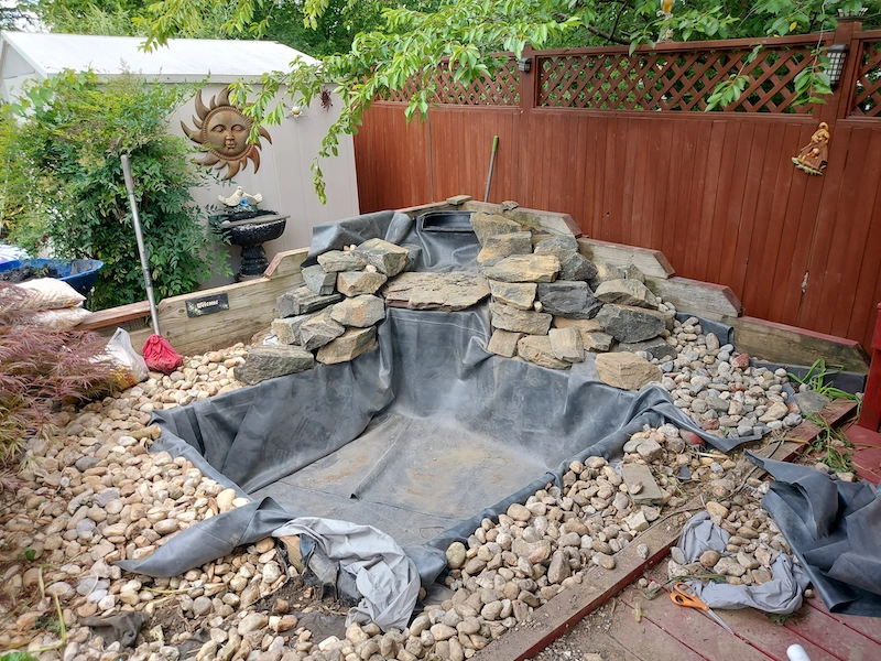 building process of water feature
